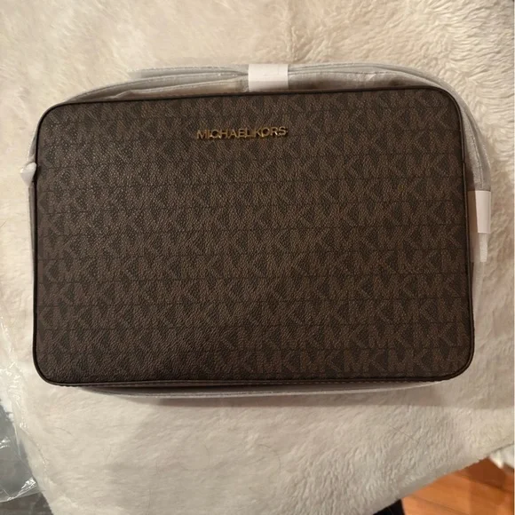 Michael Kors Jet Set East West Crossbody Bag Brown/Gold Large NWT - Picture 2 of 7